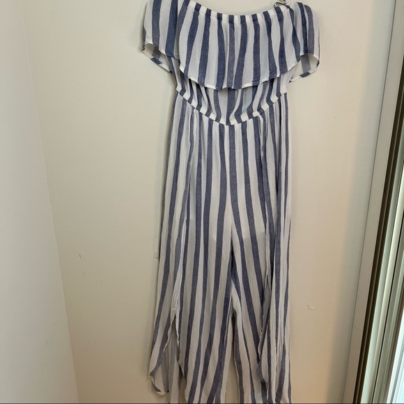 NWT. BLUE & White Striped Off The Shoulder Nautical Jumpsuit. Large. - Picture 5 of 7